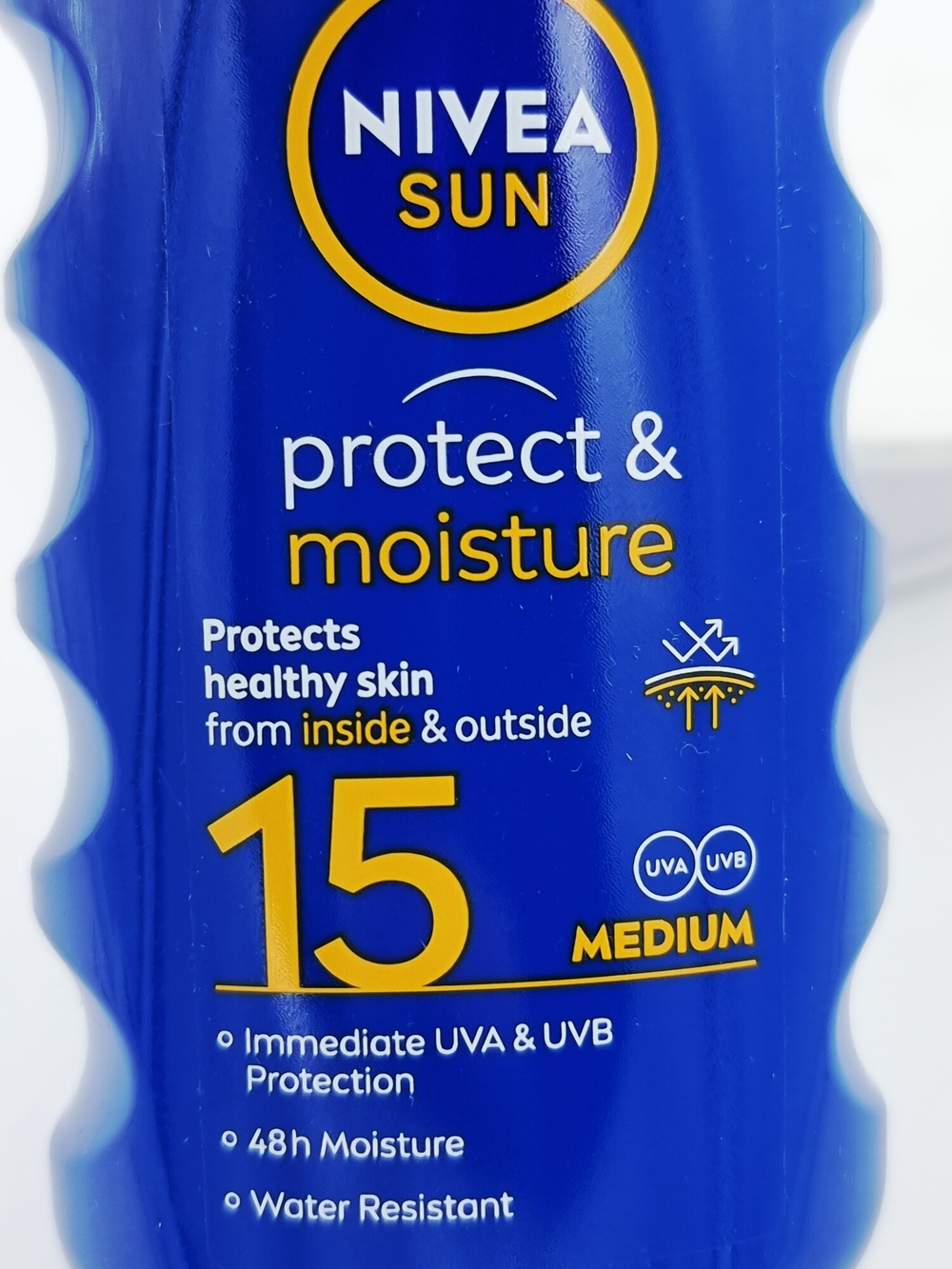 Солнцезащитный спрей NIVEA Sun Protect & Moisture SPF15 200 мл (Германия)