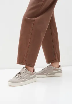 Кроссовки женские REEBOK CLUB C REVENGE