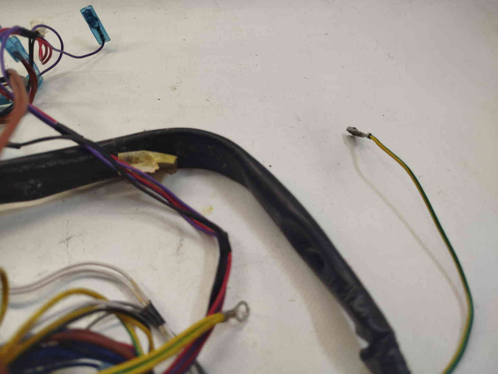 MID60S110 ктп37 Комплект проводов для посудомоечной машины Midea MID60S110 б/у