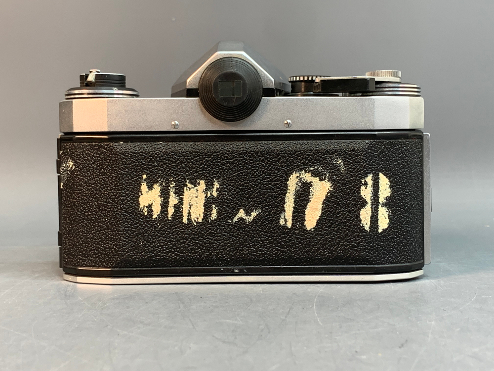 Praktica Super TL, трещина на зеркале