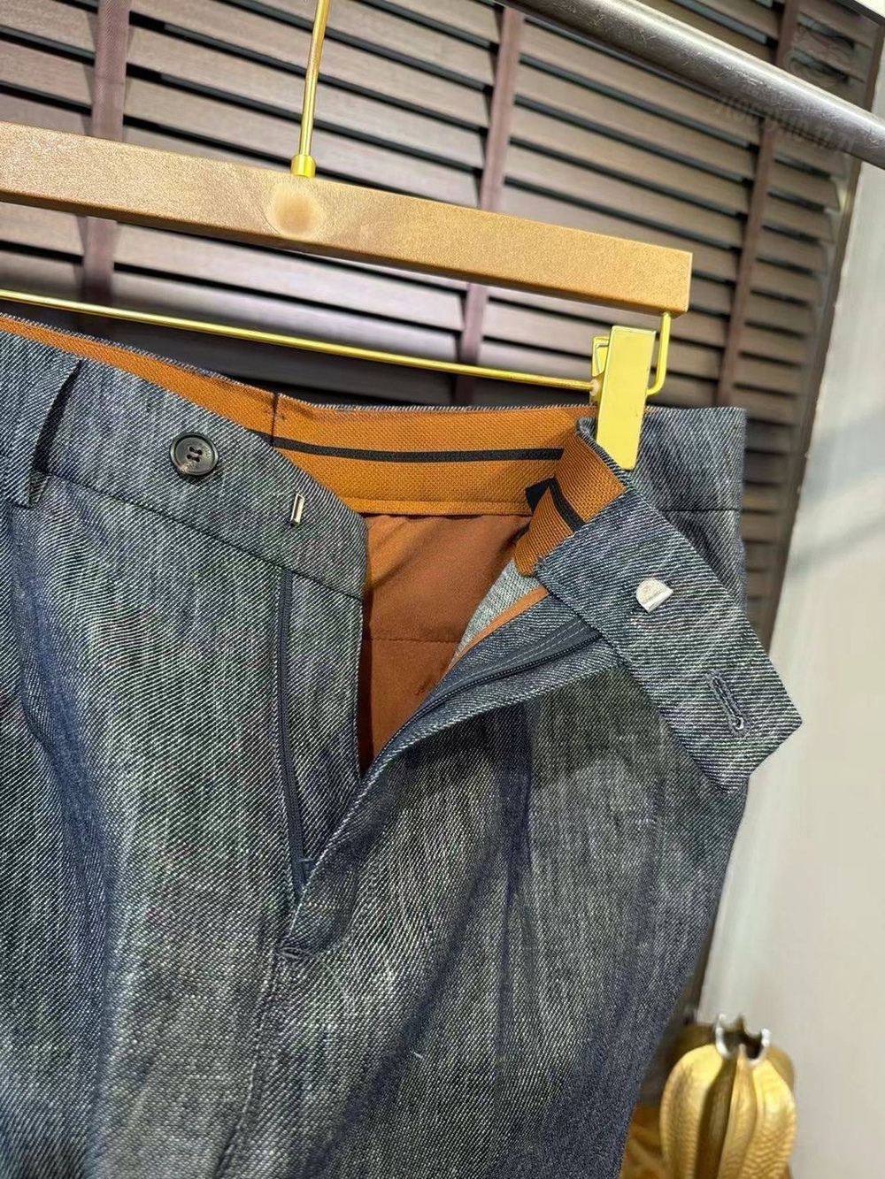 Льняной костюм Ermenegildo Zegna