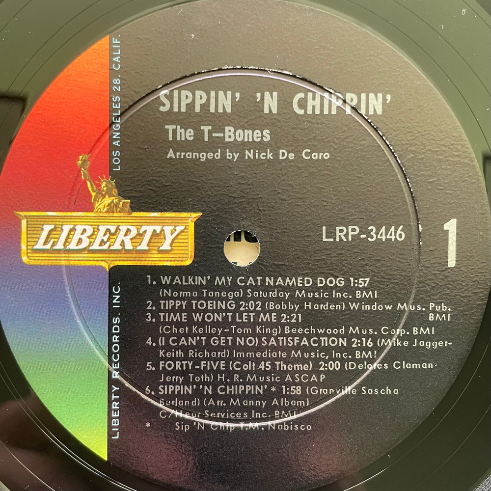 The T-Bones - Sippin' 'N Chippin' (США 1966г.)
