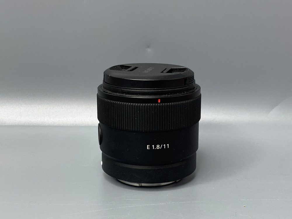 Sony E 11mm f/1.8