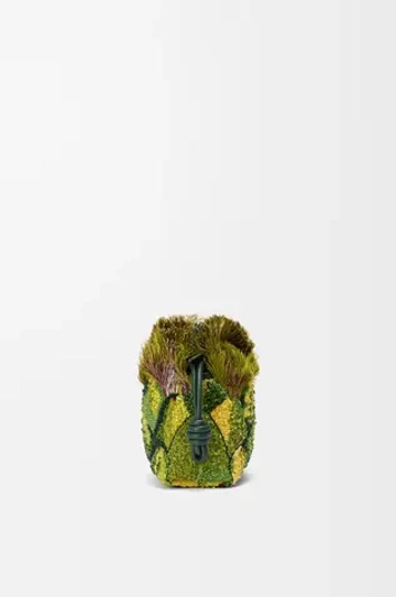 Loewe Мини-клатч Flamenco с бусинами, зеленый