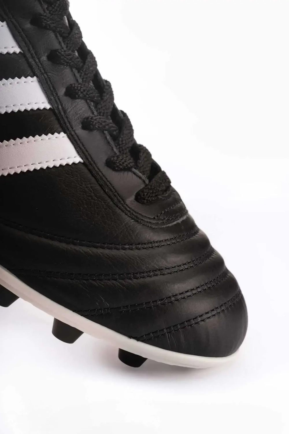Бутсы adidas Copa Mundial - размер 42 2/3 FR