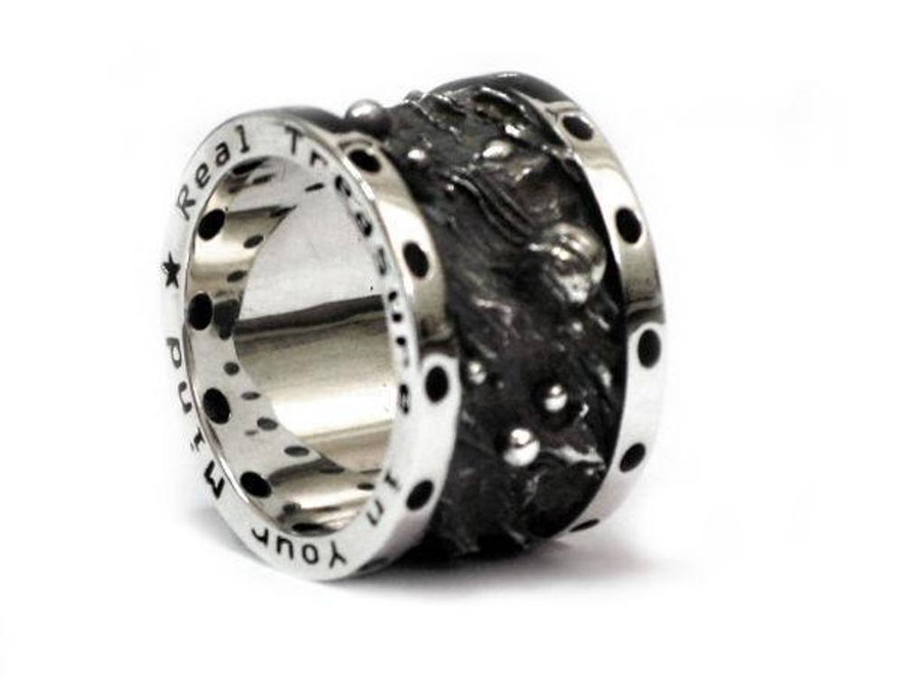 Кольцо из серебра "Deep Space" AZR-042