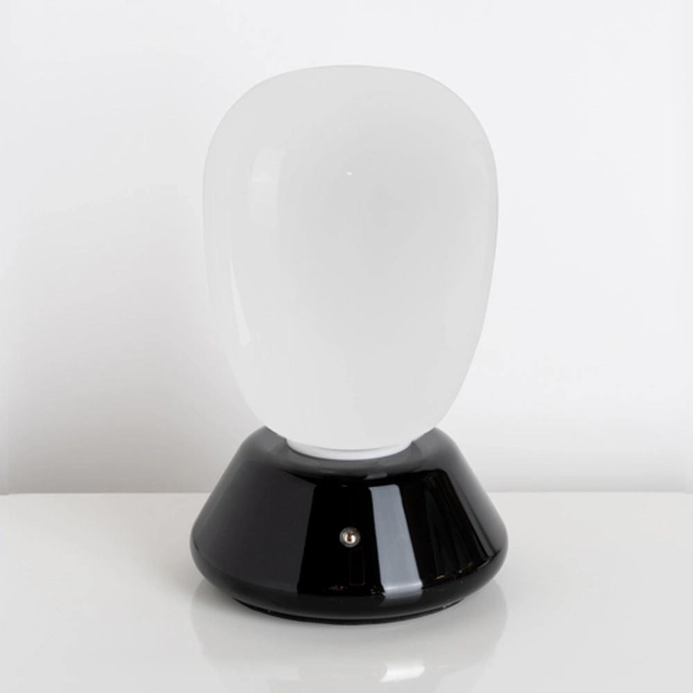 Настольная светодиодная лампа Lightstar UOVO 807917