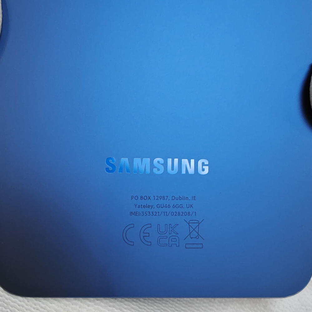 Крышка для Samsung S25 Plus (заднее стекло) "Премиум качество" цвет: Светло-Зелёный / Мятный