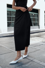 ПЛАТЬЕ БЕЗ РУКАВОВ С КУШАКОМ — ZARA