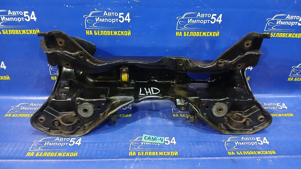 Балка передняя поперечная MITSUBISHI GALANT 1999