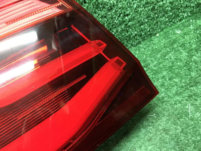 Фонарь левый внешний BMW 3er F30 (2015-2020) LED