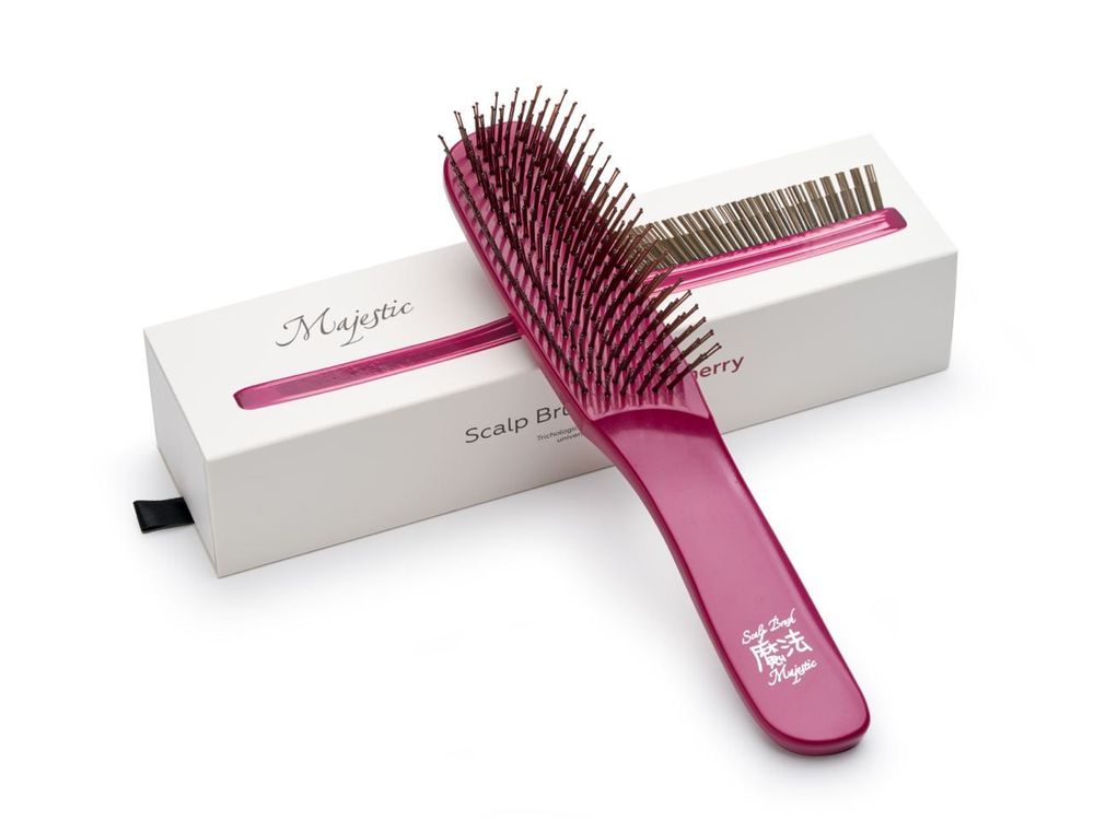 Расческа Majestic Scalp Brush спелая вишня