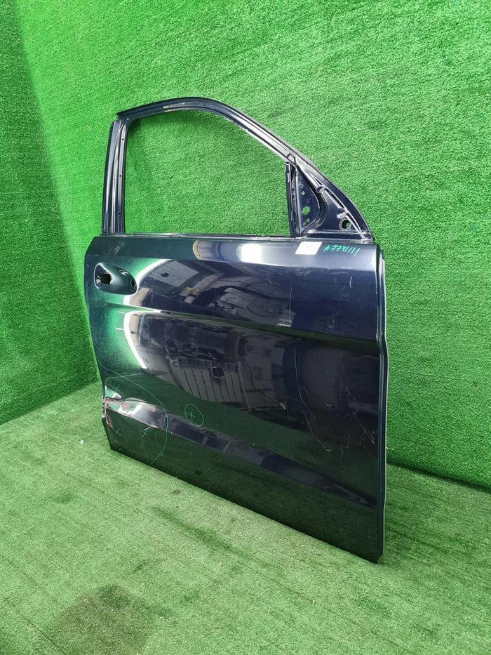 Дверь передняя правая Mercedes ML GLE W166 (11-18)