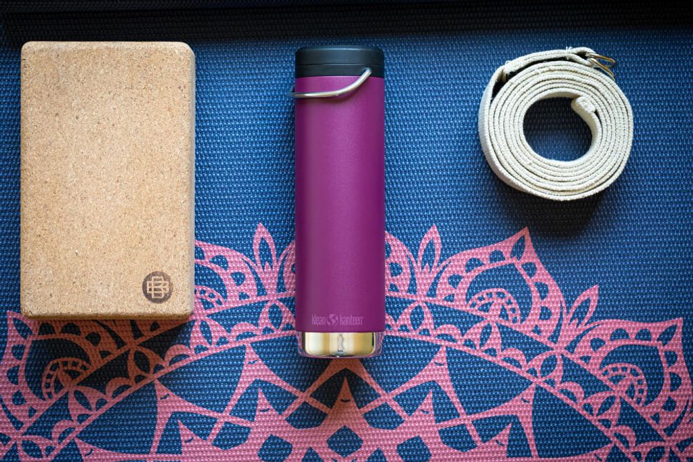 Термокружка Klean Kanteen TKWide Twist Cap 20oz (592 мл) Purple Potion