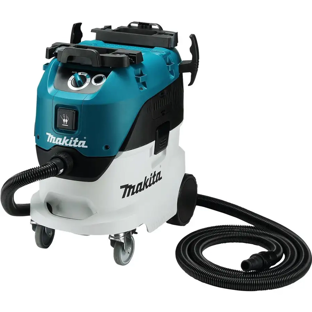 Пылесос Makita VC4210L