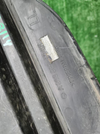 Решетка бампера LH Mercedes C w206 (21-нв) AMG