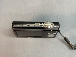 Nikon Coolpix S220