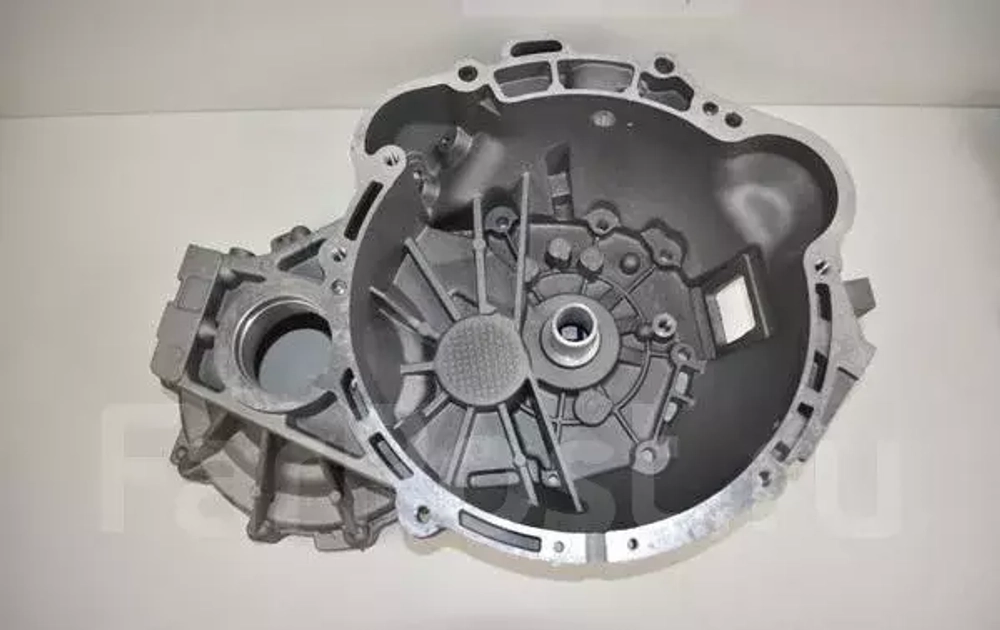 Корпус КПП X60 б/у