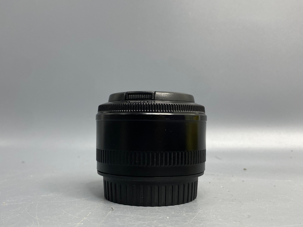 Canon EF 50mm 1.8 II