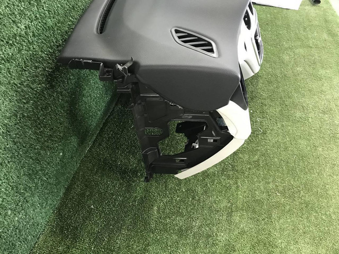Торпедо Mercedes A W176 (2012-2018)