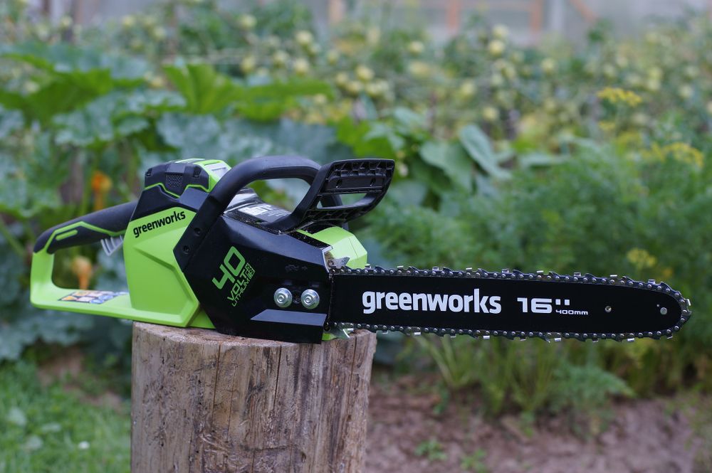 Аккумуляторная цепная пила Greenworks GD40CS18K4, 2005807UB,40v, 40 см, АКБ 4 А·ч и ЗУ
