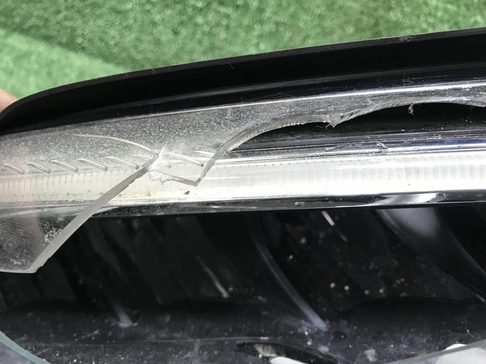 Фара правая Mercedes E W213 (2020-2023) LED