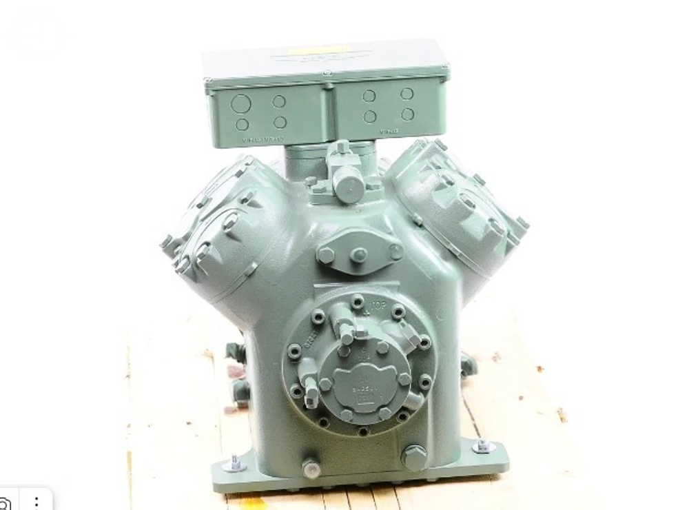 Полугерметичный поршневой компрессор Bitzer Semi-hermetic 4JE-15Y-40P, 15HP