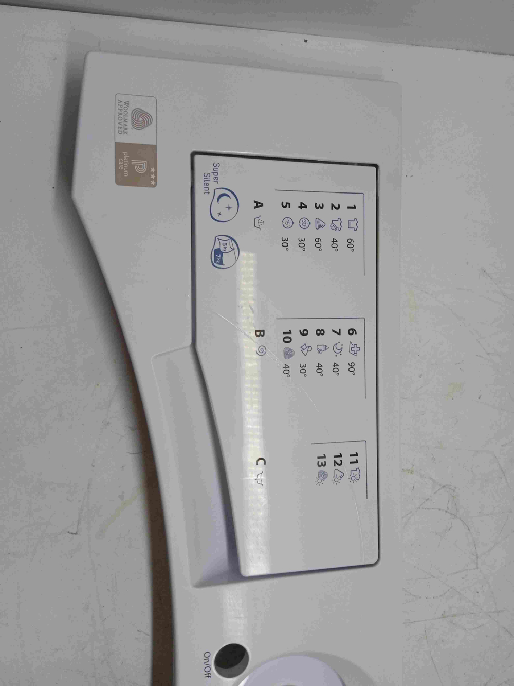 CAWD129 кт283 Лицевая панель для стиральной машины Hotpoint-Ariston CAWD129 б/у