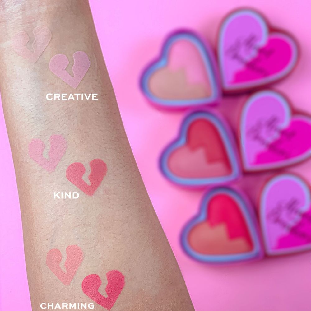 Румяна Makeup REVOLUTION I Heart Makeup/Румяна/Heart Breakers/Matte/Creative