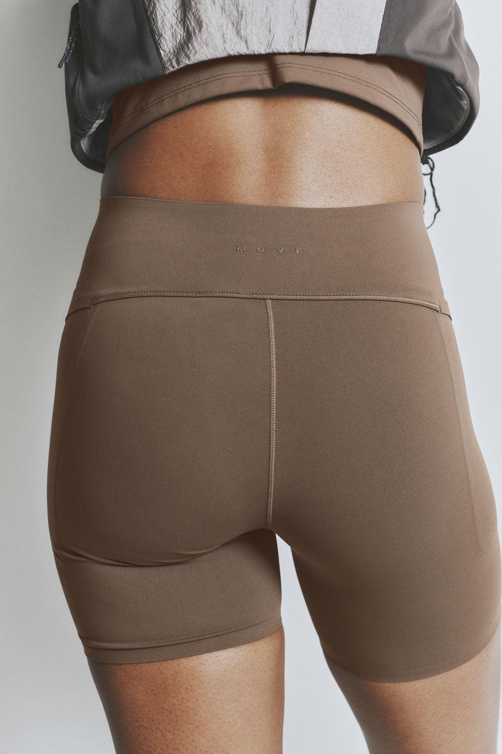 Короткие спортивные легинсы SculptMove™ — Чёрный — H&M 1341917