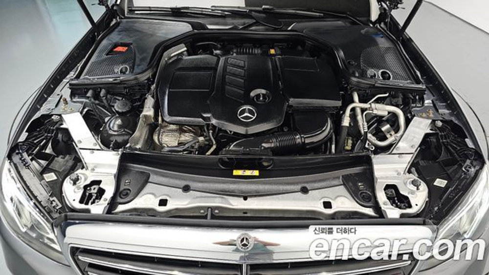 Mercedes-Benz E-Class E220d Exclusive — 2019