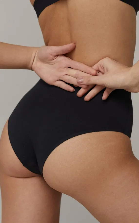 AVANI CREME Трусы бразильяно