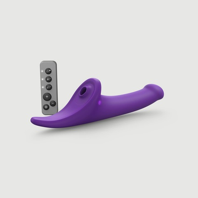 Фаллоимитатор Strap-on-me MULTI ORGASM DILDO c стимуляцией клитора и вибрацией М (фиолетовый)