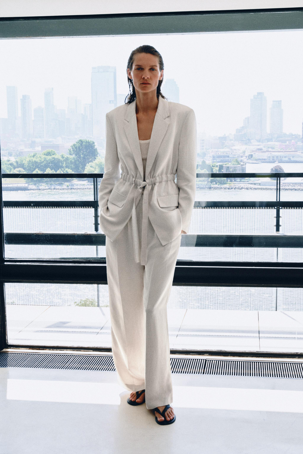 БРЮКИ СВОБОДНОГО КРОЯ — ZW COLLECTION — ZARA