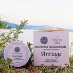 Фото нативного крема Antiage от бренда Doctor Oil — на фоне природы