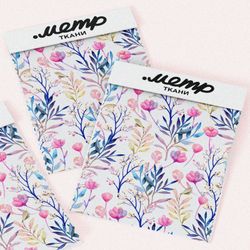 Ткань шифон розовые цветы с листьями