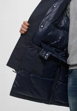 Пуховик мужской ALPHA INDUSTRIES SERGEANT PUFFER PARKA