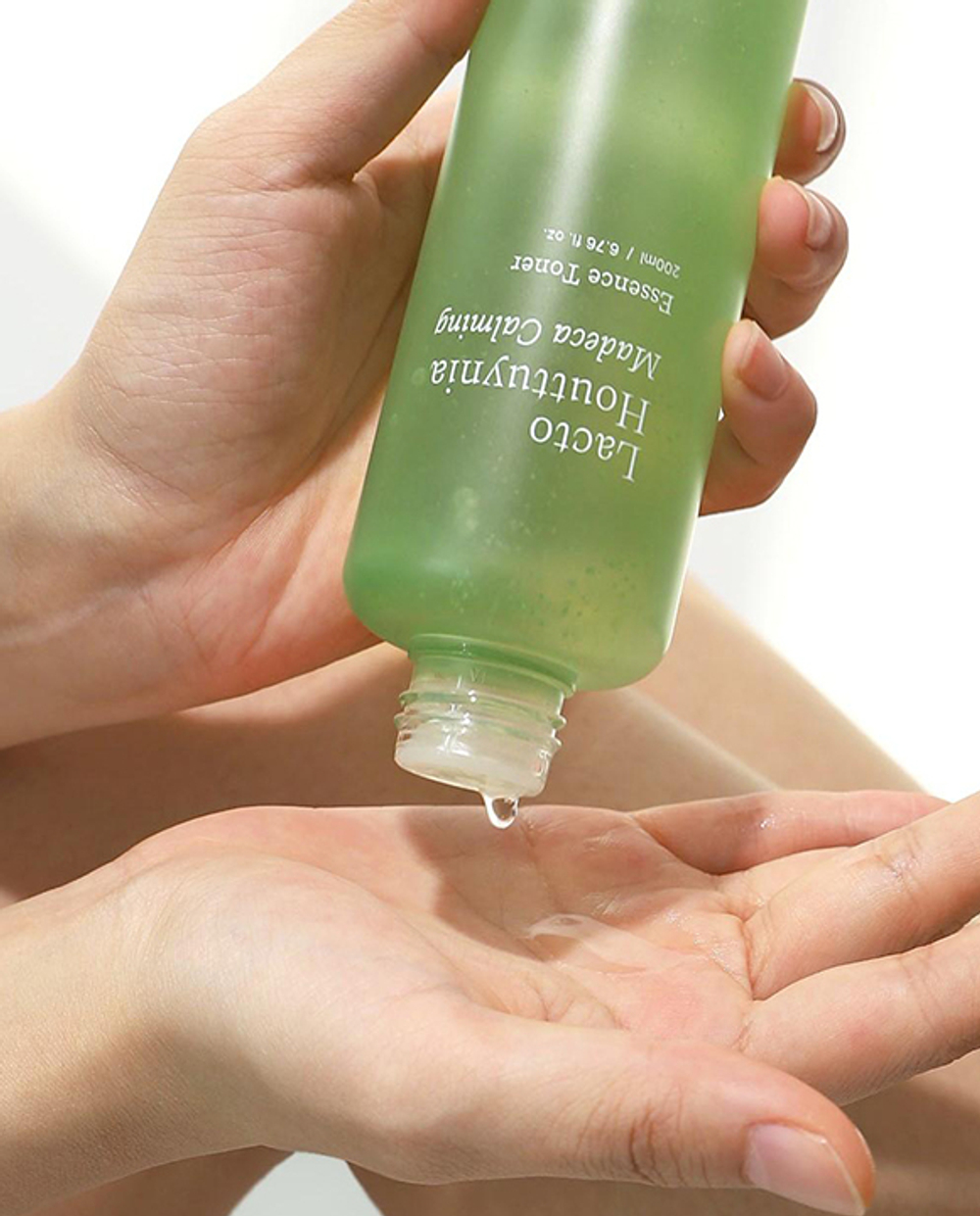 Успокаивающий тонер-эссенция с пробиотиками Trimay Lacto Houttuynia Madeca Calming Dual Essence Toner