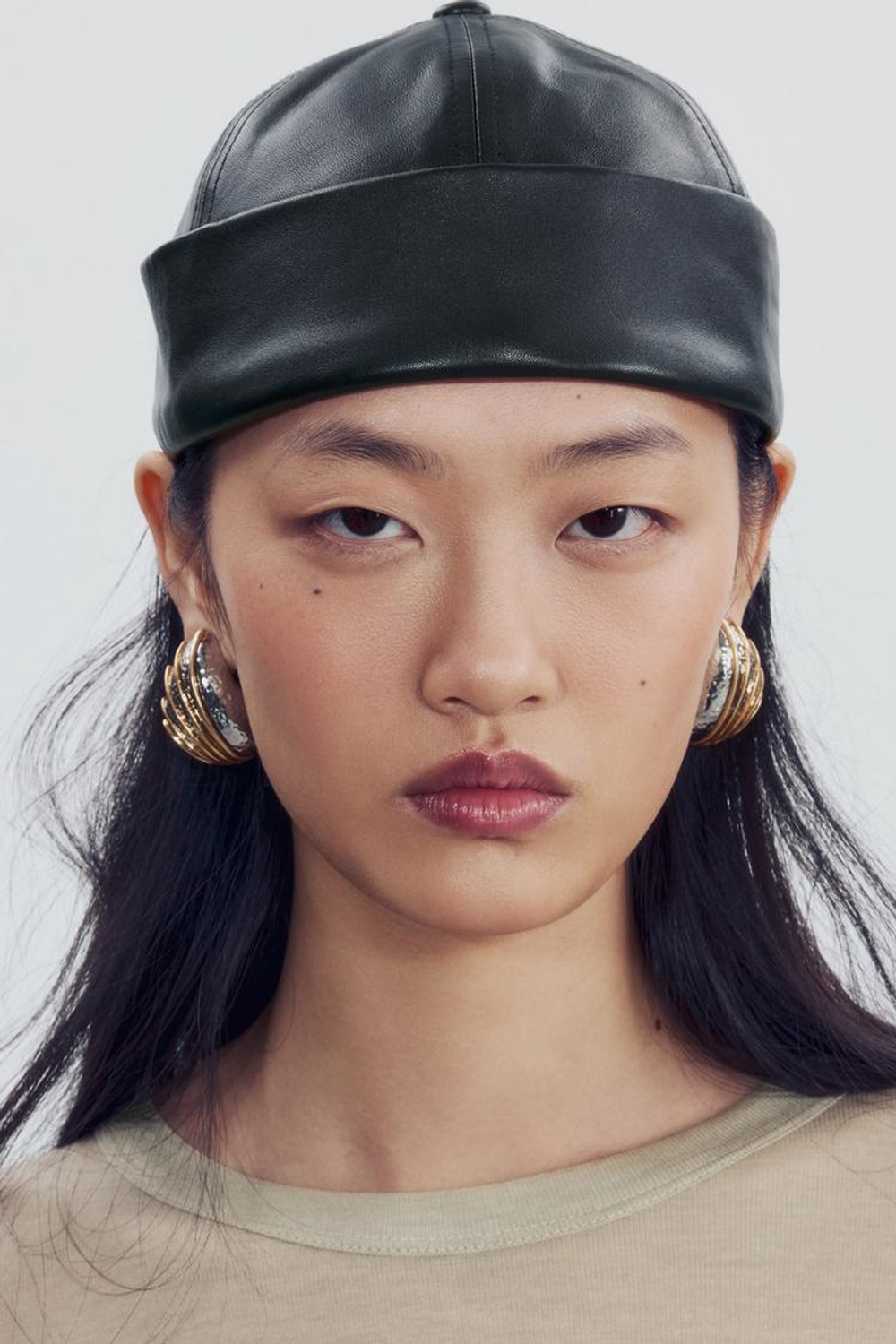ZARA ФУТБОЛКА С КРУГЛЫМ ВЫРЕЗОМ, СЕРОВАТО-КОРИЧНЕВЫЙ