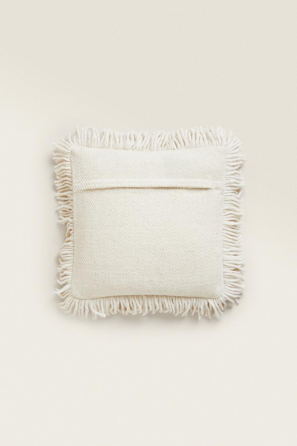ZARA HOME ЧЕХОЛ ДЛЯ ДЕКОРАТИВНОЙ ПОДУШКИ С ВЫШИВКОЙ ИЗ ШЕРСТИ, ЭКРЮ
