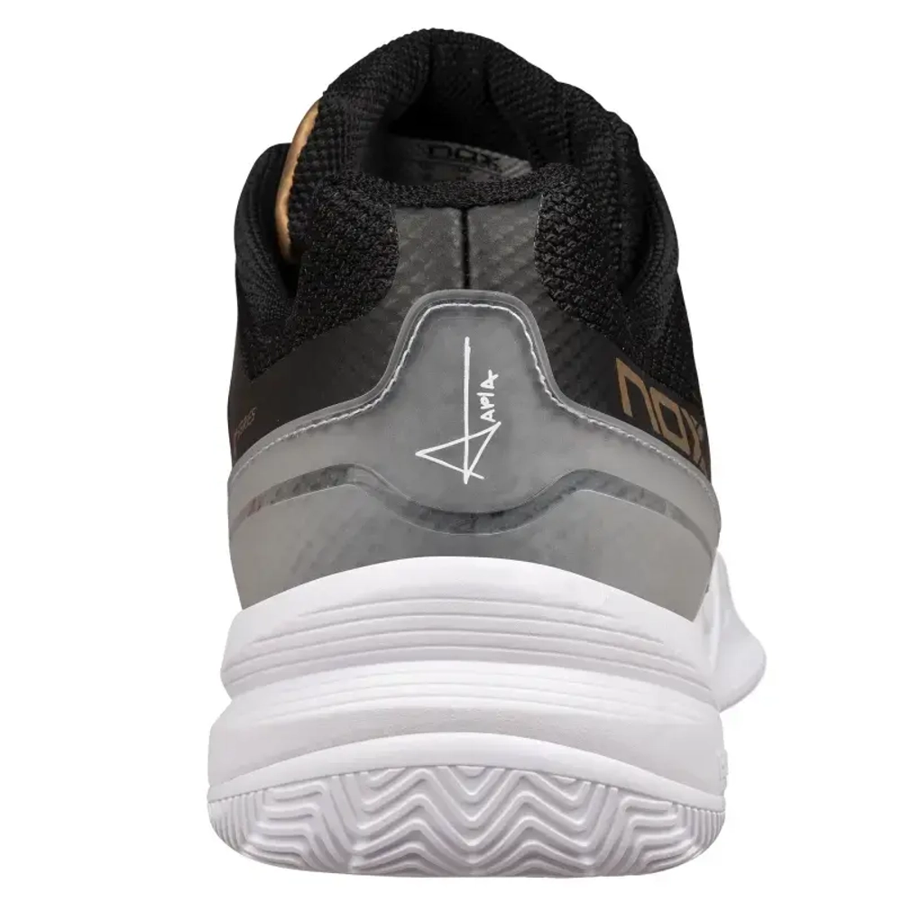 Мужские кросовки для Padel NOX AT10 Pro - black/gold