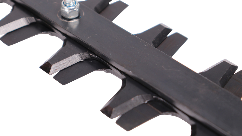 Бензоножницы CHAMPION HT626R(0,75кВт 25,4см³ 600мм 5,6кг)