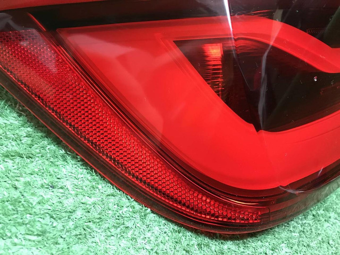 Фонарь левый внешний BMW 3er F30 (2015-2020) LED