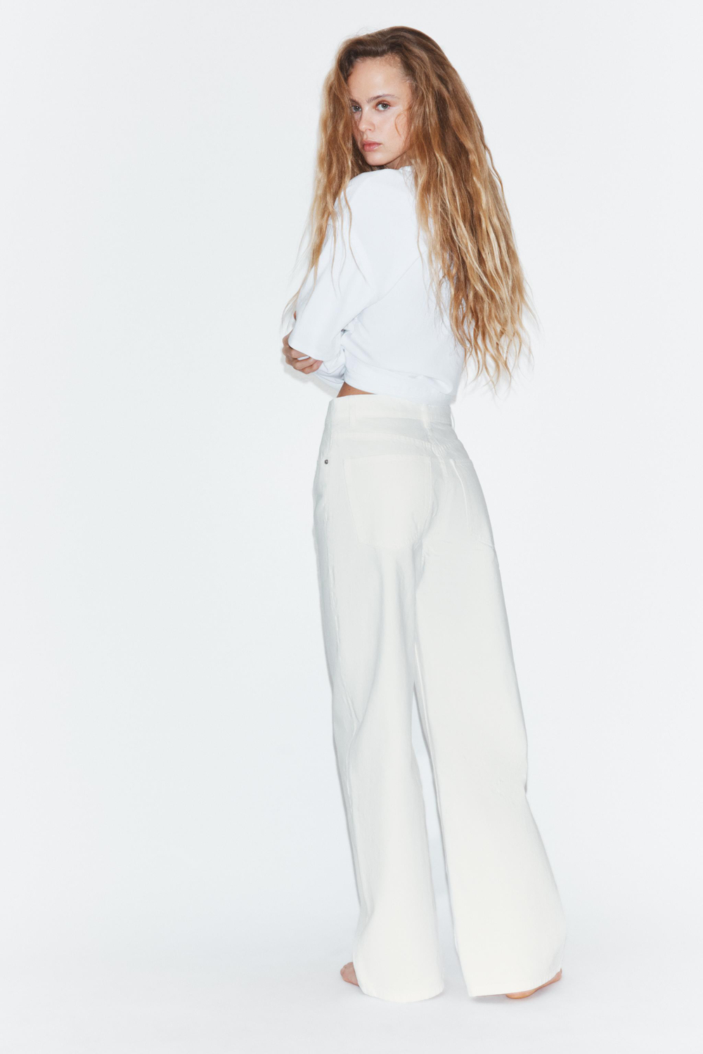 ДЖИНСЫ TRF EXTRA WIDE LEG С ВЫСОКОЙ ПОСАДКОЙ — ZARA