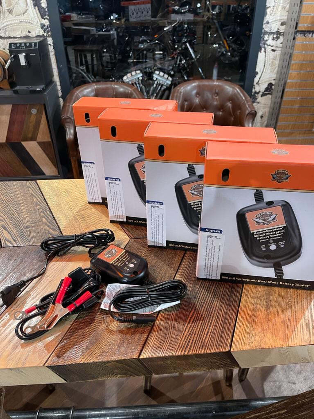 66000182 Зарядное устройство Harley-Davidson