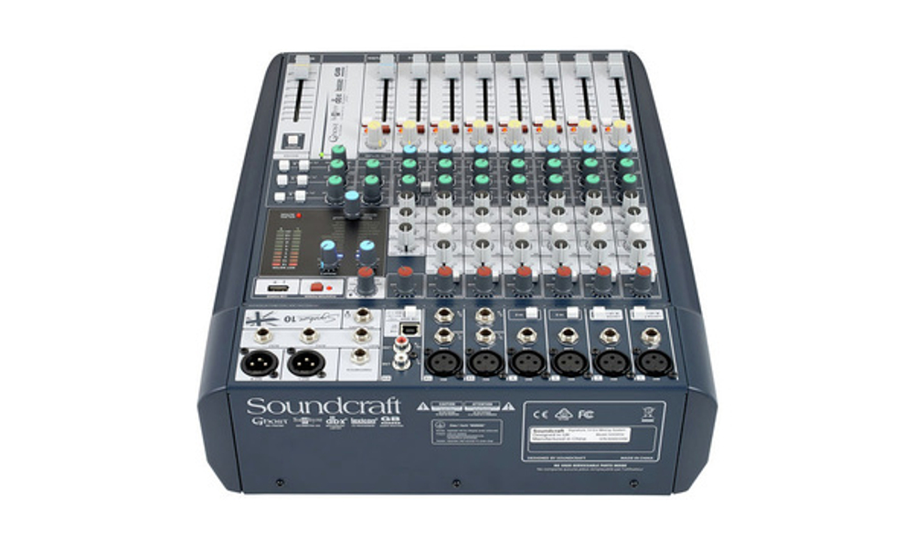 Soundcraft Signature 10