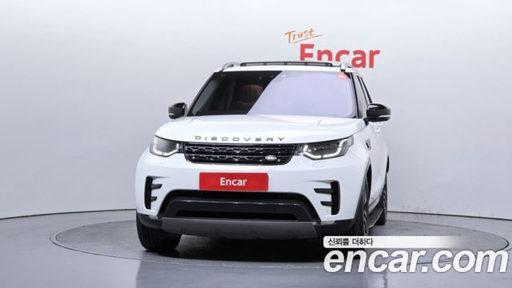 Land Rover Discovery 3.0 TD6 HSE Luxury — 2018