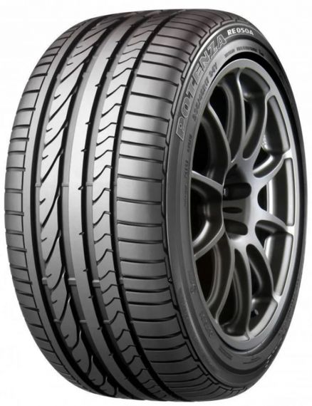 Bridgestone Potenza RE050A 275/40 R18 99W