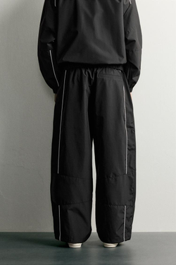 ZARA БРЮКИ WATER-REPELLENT С КОНТРАСТНОЙ ОТДЕЛКОЙ, ЧЕРНЫЙ