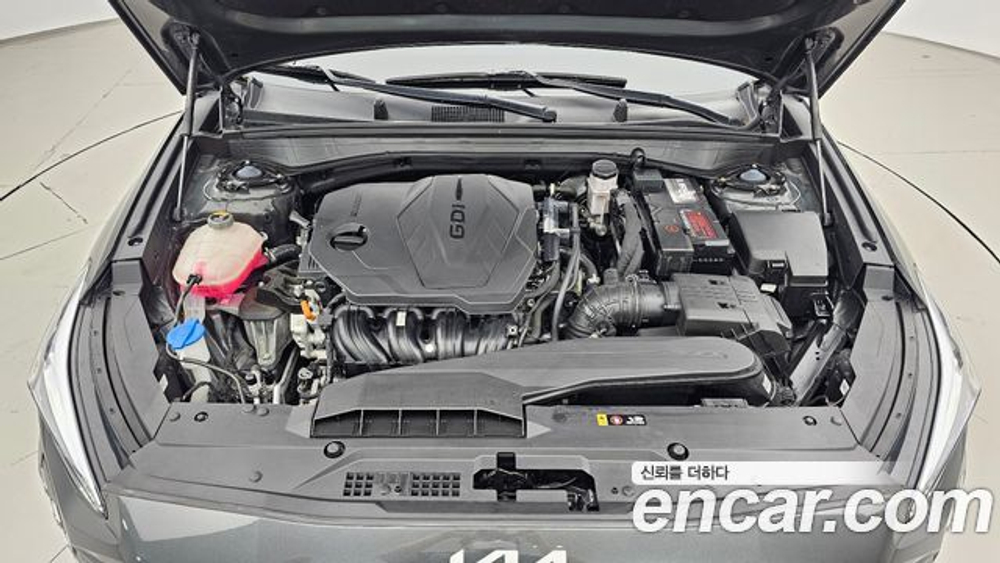 KIA K8 2.5 Gasoline 2WD — 2023